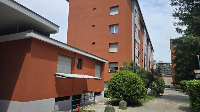 Via Giambellino, trilocale
