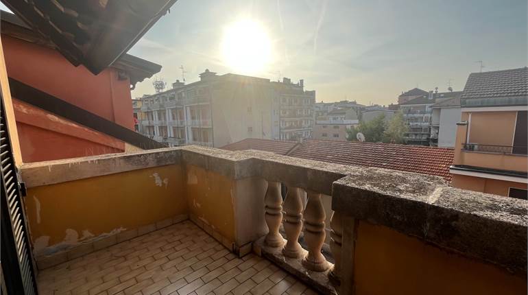 Affori - 2 locali con ampio balcone 