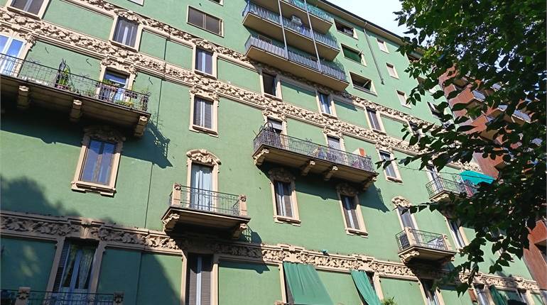 Viale Certosa, trilocale