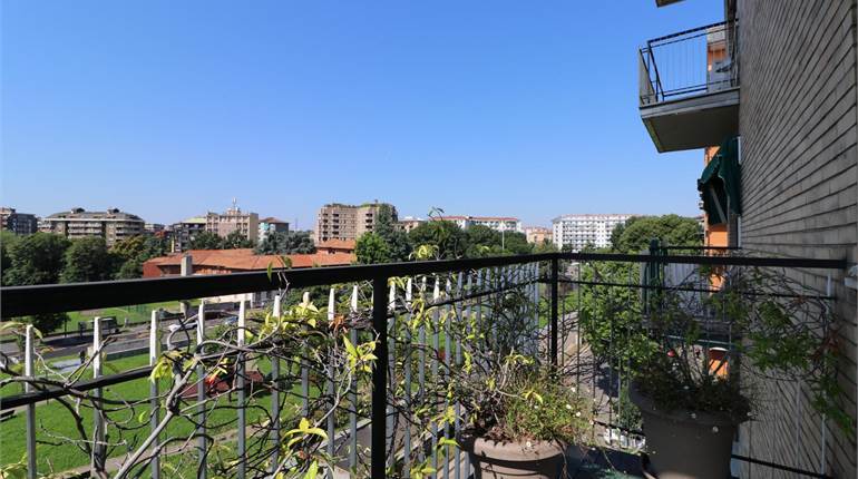 1 bedroom apartment for sale in Milano