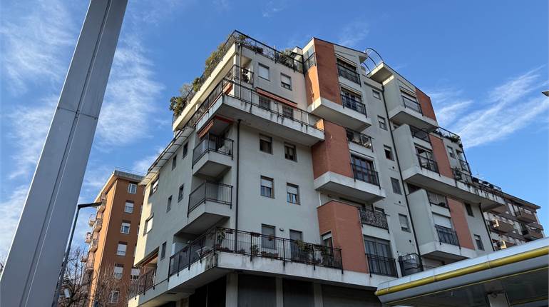 Ad.ze MM Inganni, trilocale con box